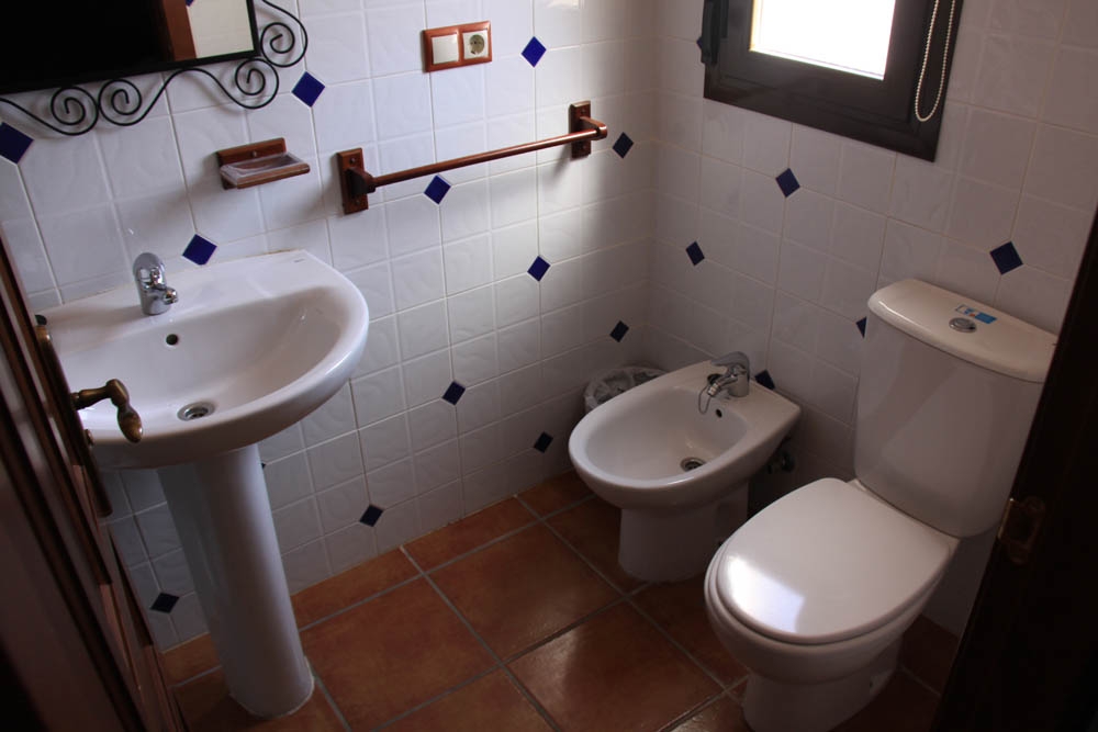 Baño dormitorio matrimonio 3